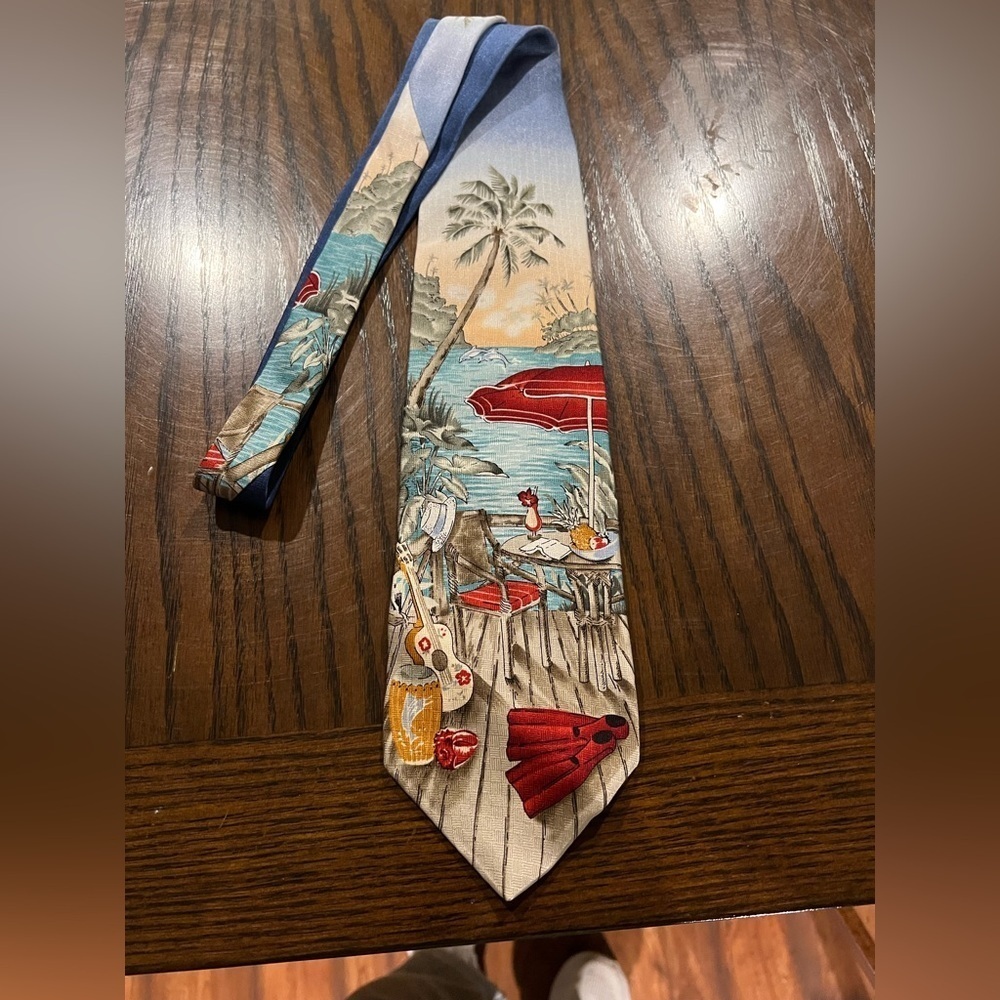 Croft Barrow Men's 100% Silk 58x4" Novelty Print Beach Scenic Ocean Tie